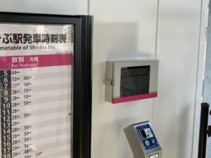 特注タブレットケース什器　納品